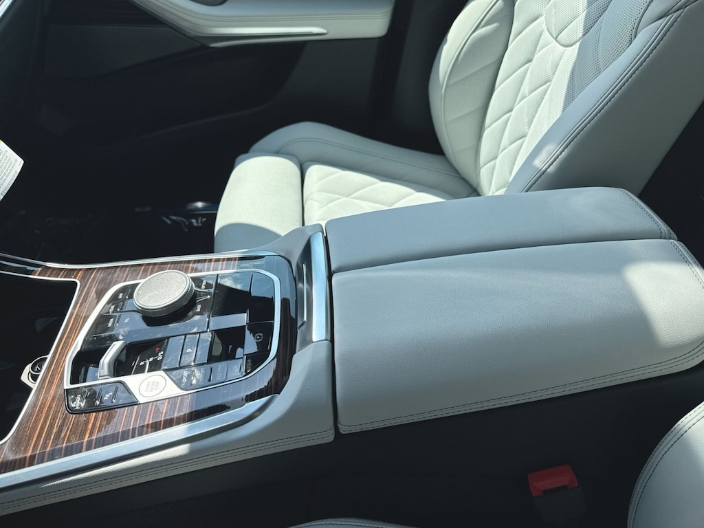 New 2026 BMW X5 xDrive40i SUV