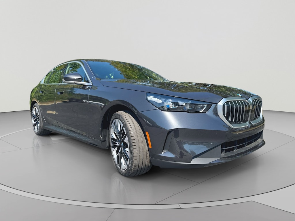 New 2026 BMW 530i xDrive Sedan