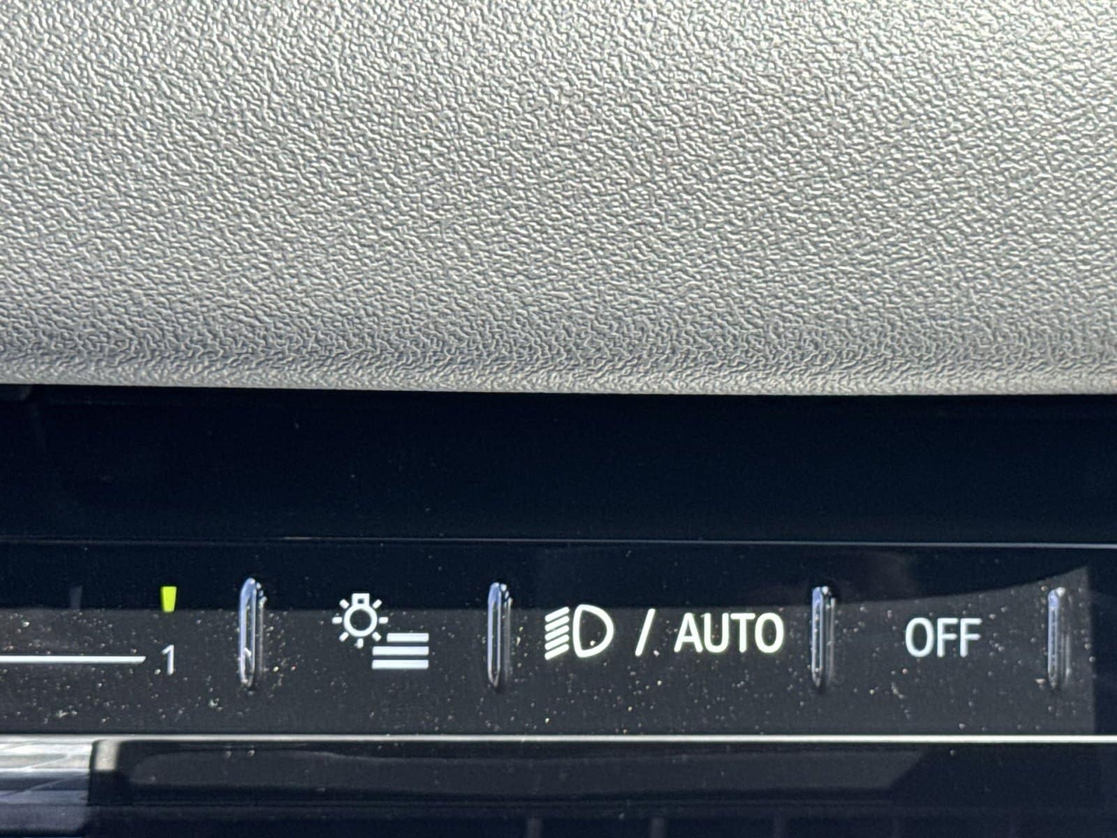 2026 BMW 5 Series 530i - Photo 21