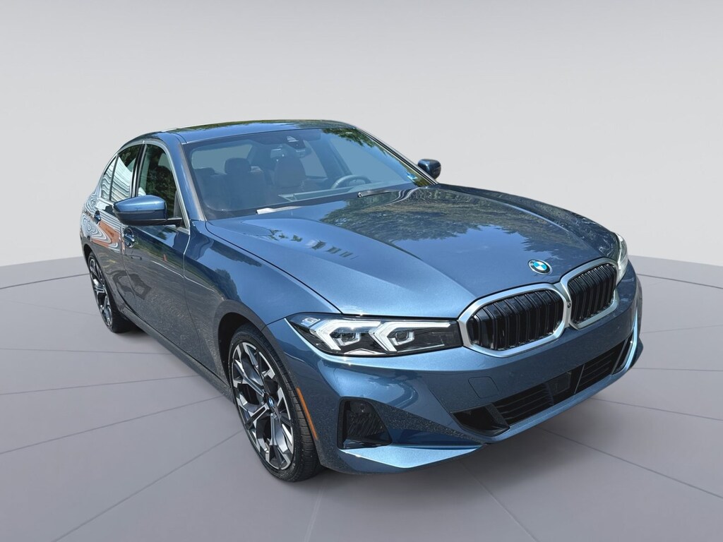 New 2026 BMW 330i xDrive Sedan