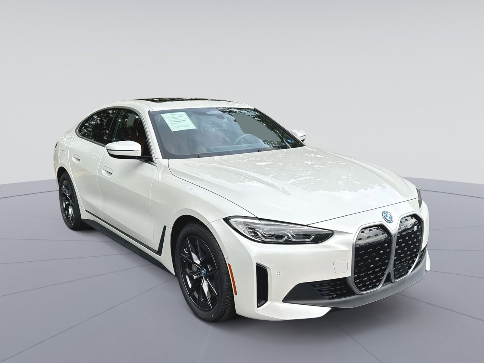 2023 BMW i4 eDrive40's photo