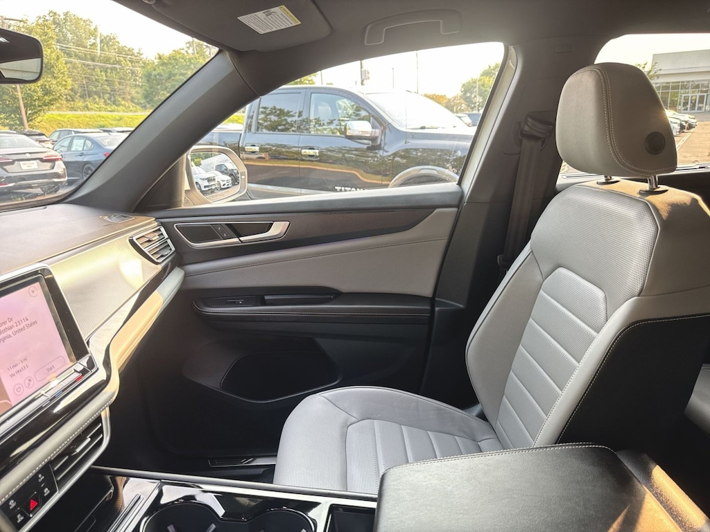 Used 2024 Volkswagen Atlas Cross Sport 2.0T SEL R-Line SUV