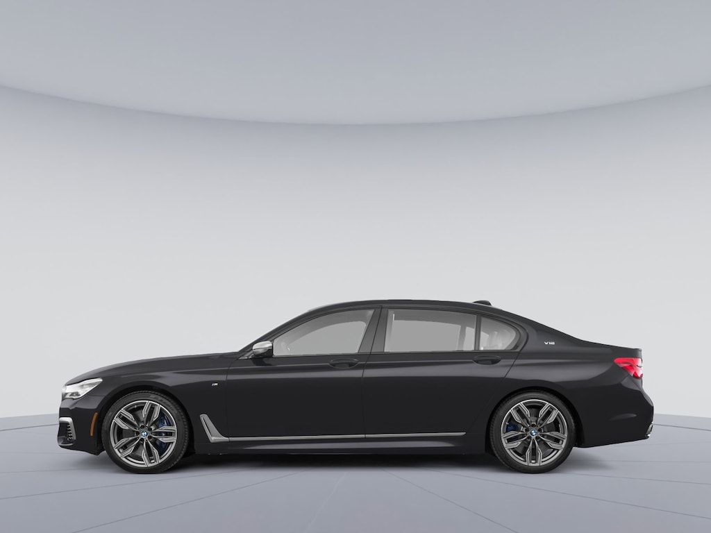 Used 2022 BMW M760i xDrive Sedan
