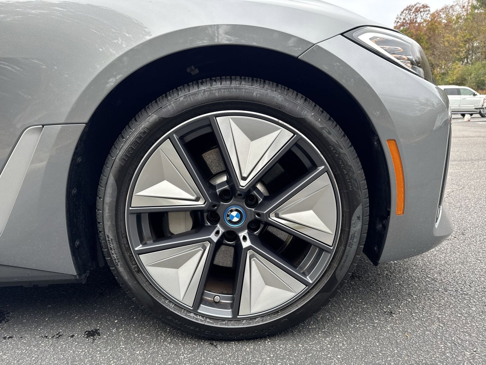 2024 Bmw i4 eDrive35 photo 2
