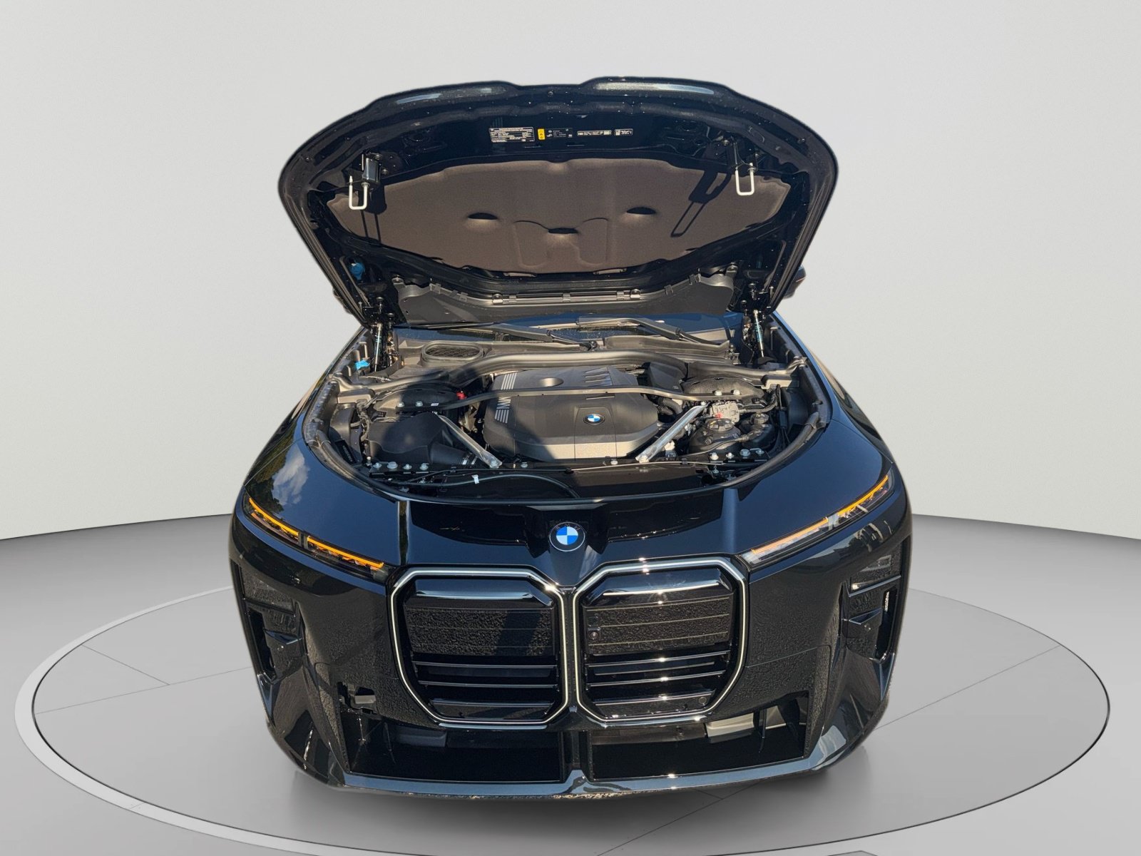 2027 BMW 7 Series 740i - Photo 37
