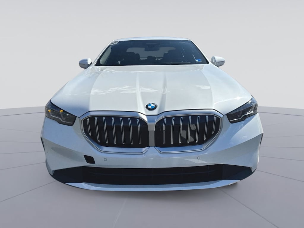 New 2026 BMW 530i xDrive Sedan
