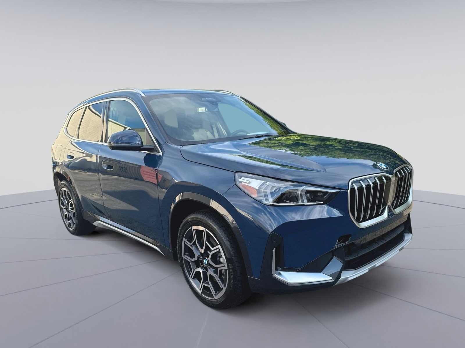 2026 BMW X1 xDrive28i's photo