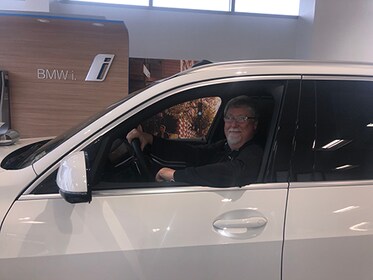 Staff member Roland Smith from ID_de907cbd8cc1