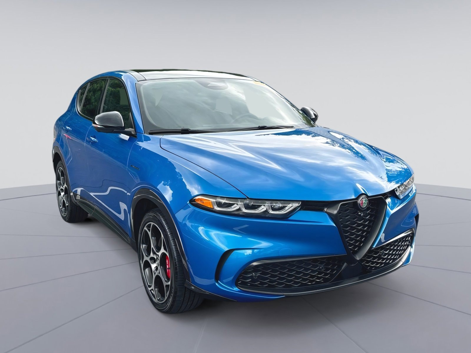 2024 Alfa Romeo Tonale Veloce's photo