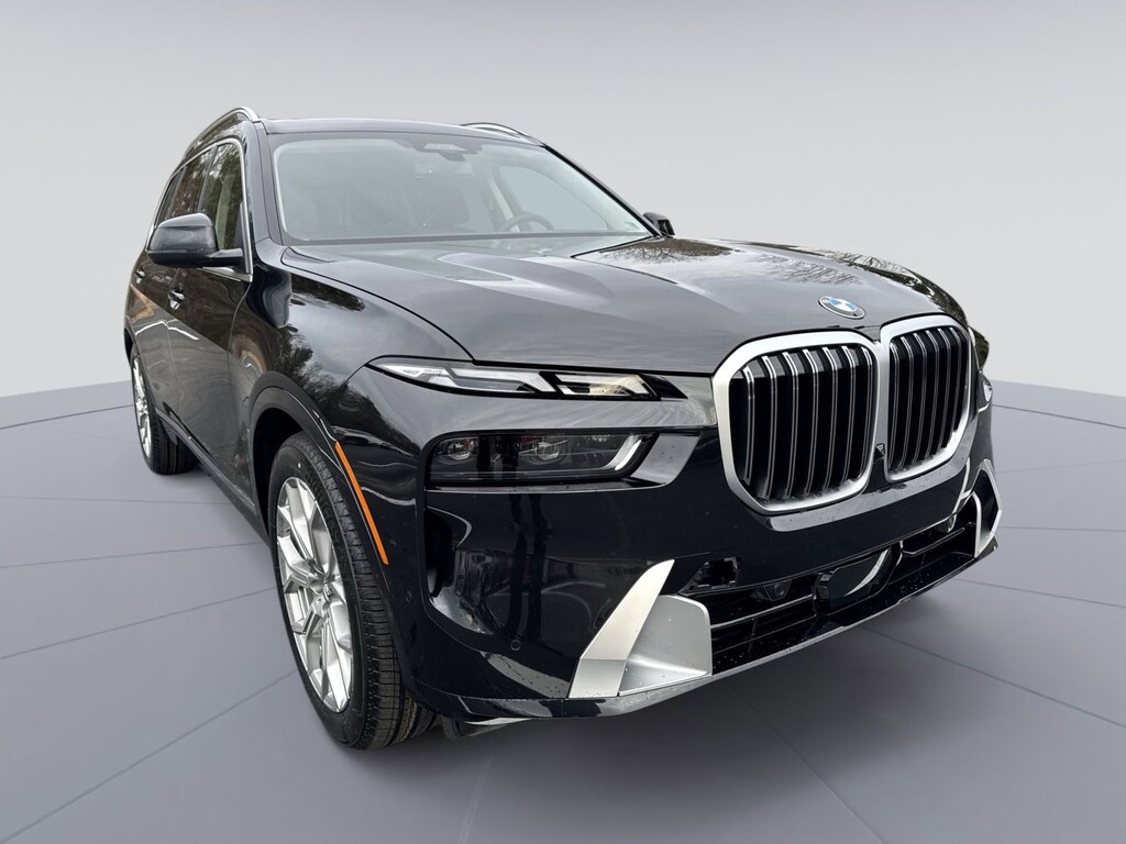 New 2026 BMW X7 xDrive40i SUV