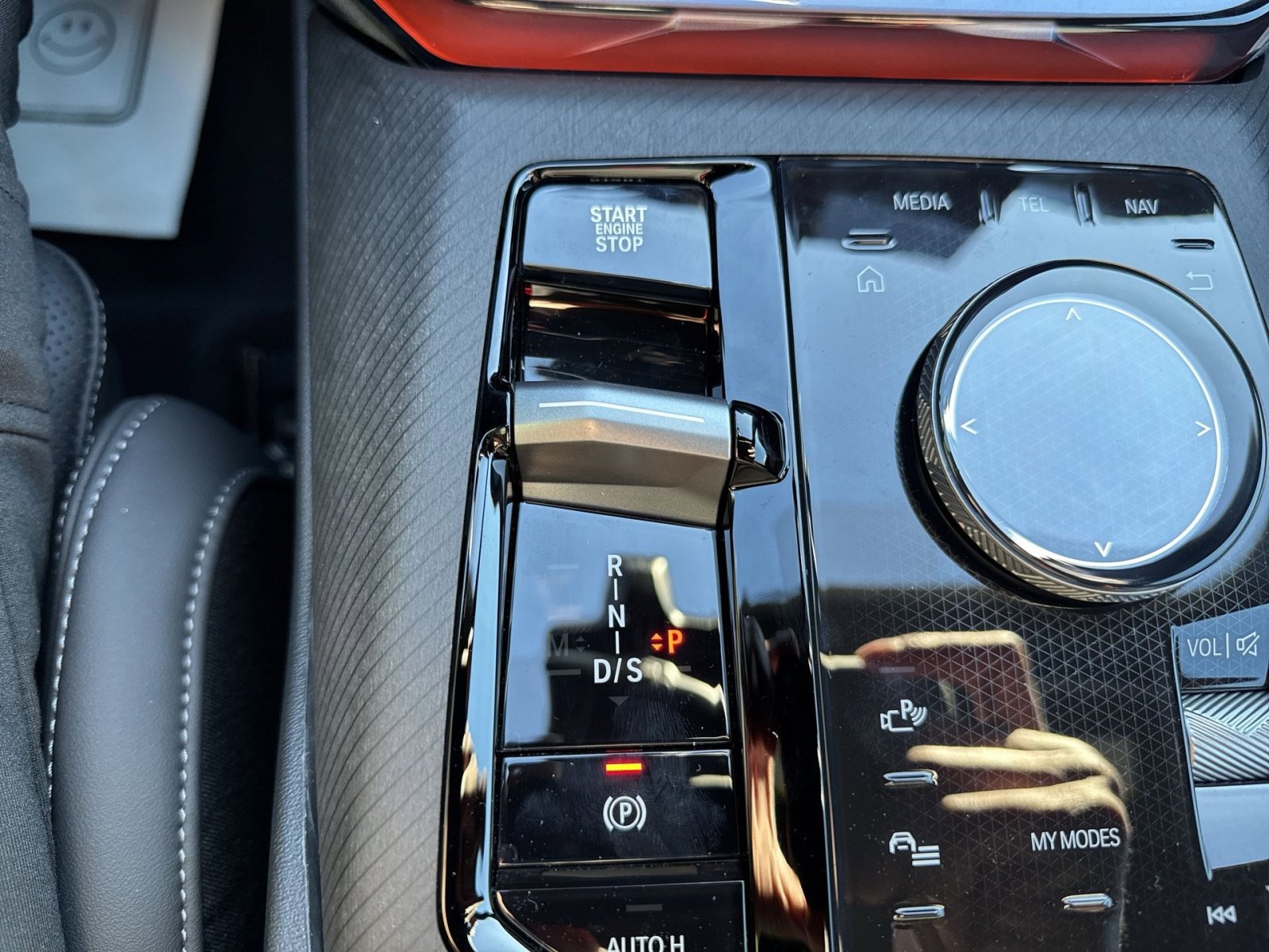 2026 BMW X3 30 - Photo 23