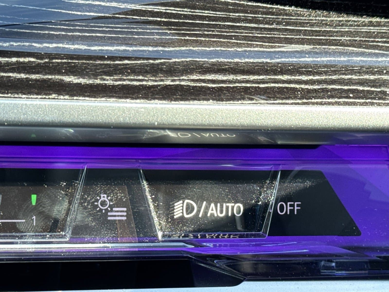 2025 BMW i7 60 - Photo 21