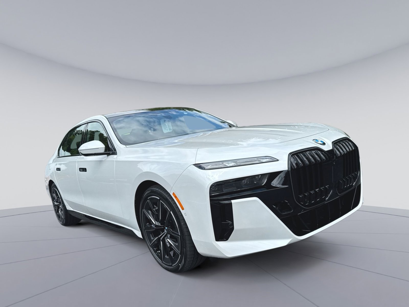 2026 BMW 7 Series 740i xDrive Sedan's photo