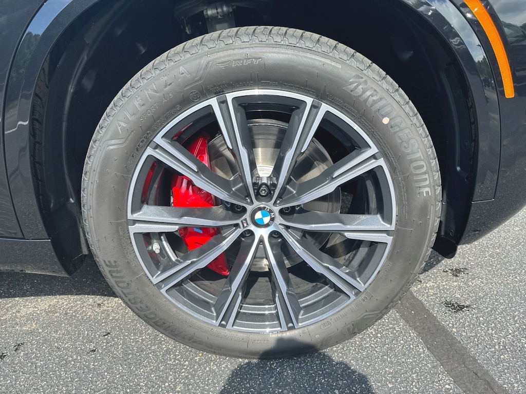 New 2026 BMW X5 xDrive40i SUV