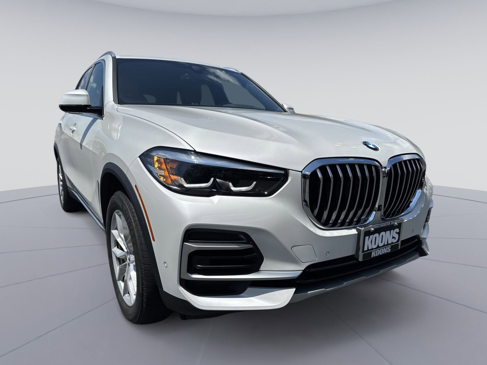 2023 Bmw X5 xDrive40i photo 2