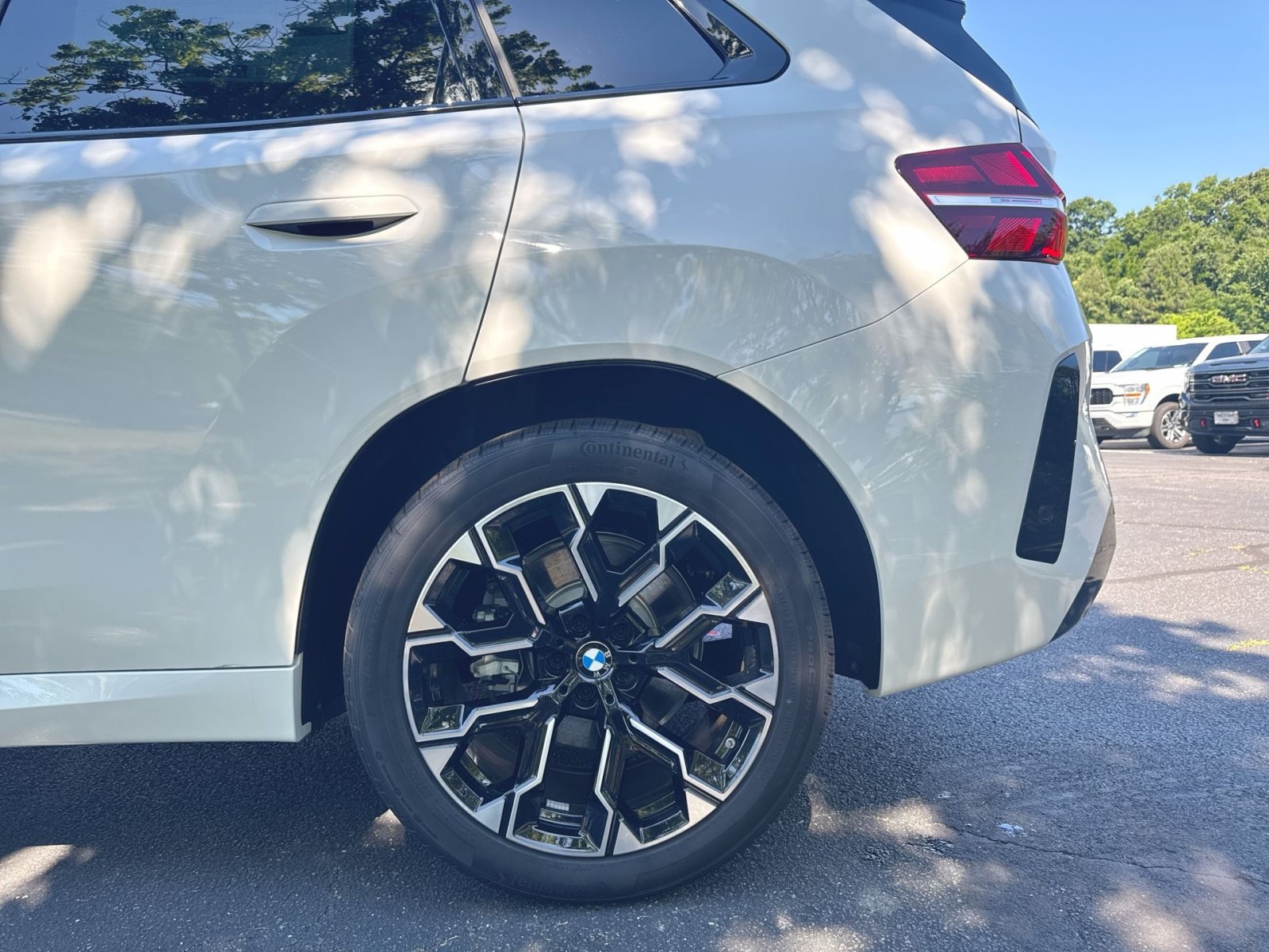 2026 BMW X3 30 - Photo 25