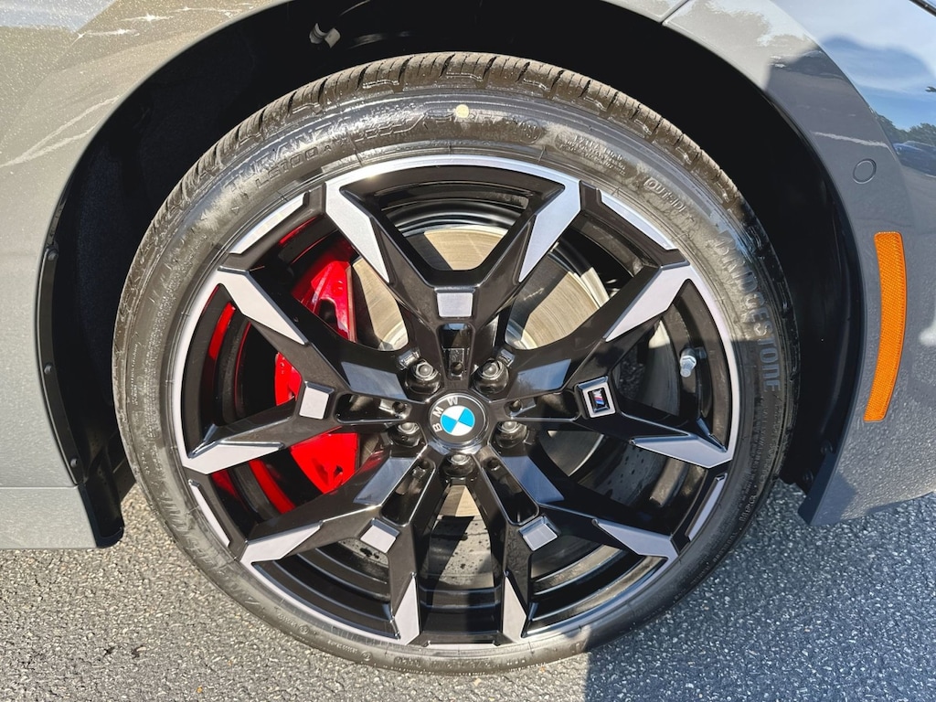 New 2026 BMW 330i xDrive Sedan