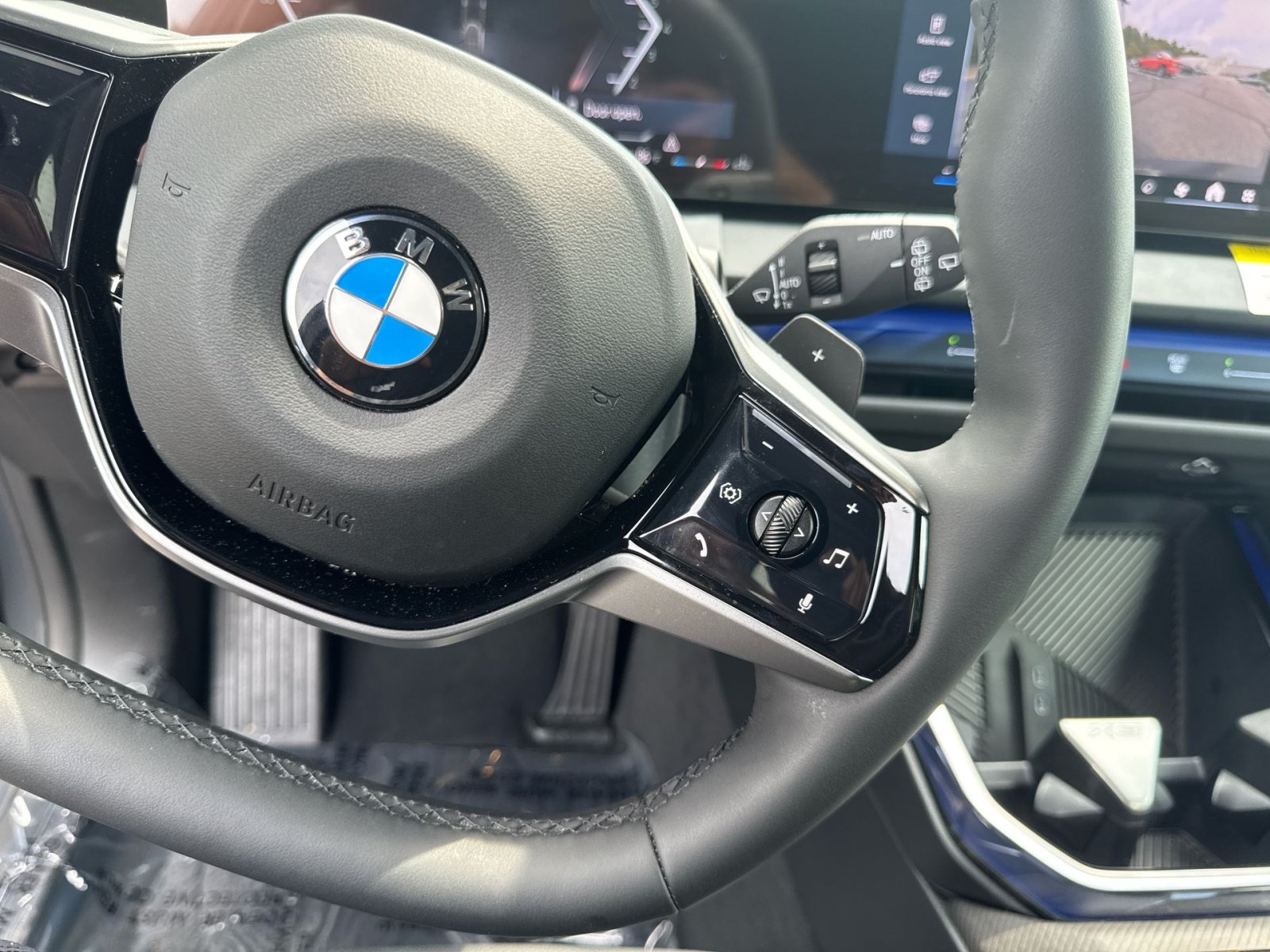 2026 BMW X3 30 - Photo 23