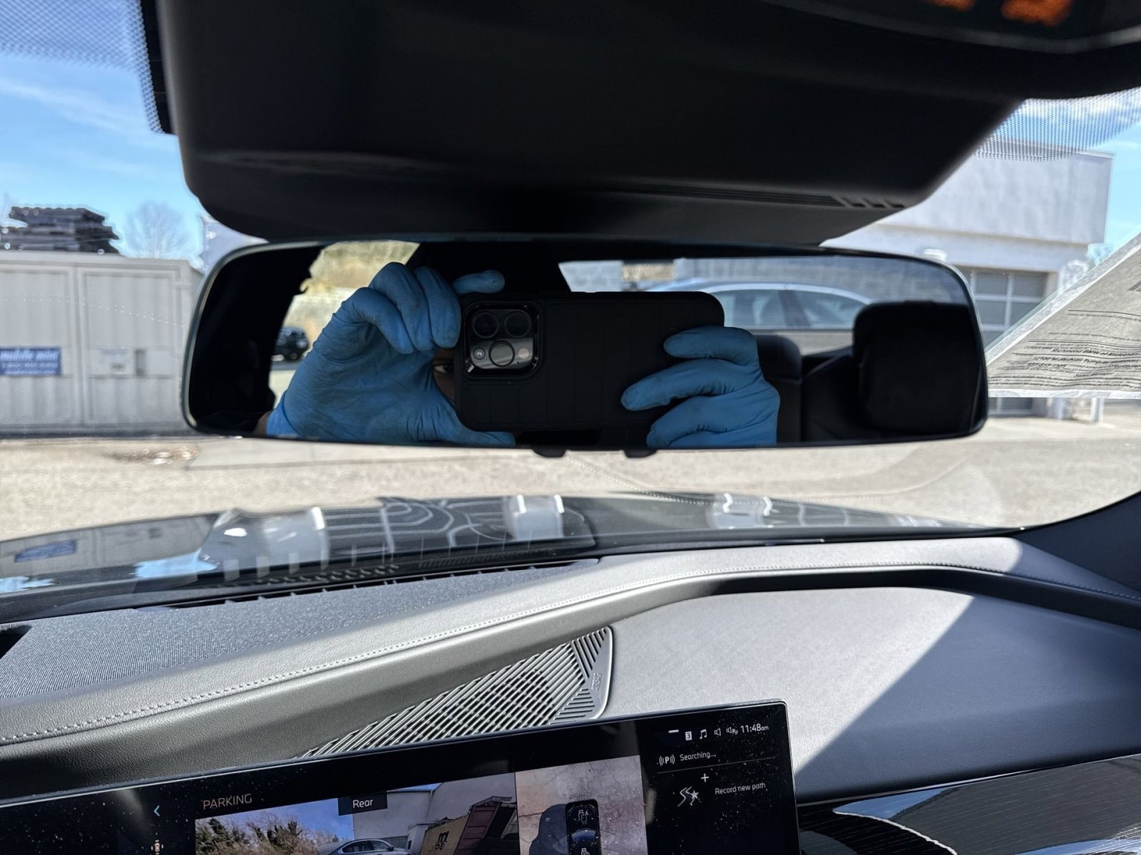 2025 BMW i7 60 - Photo 15