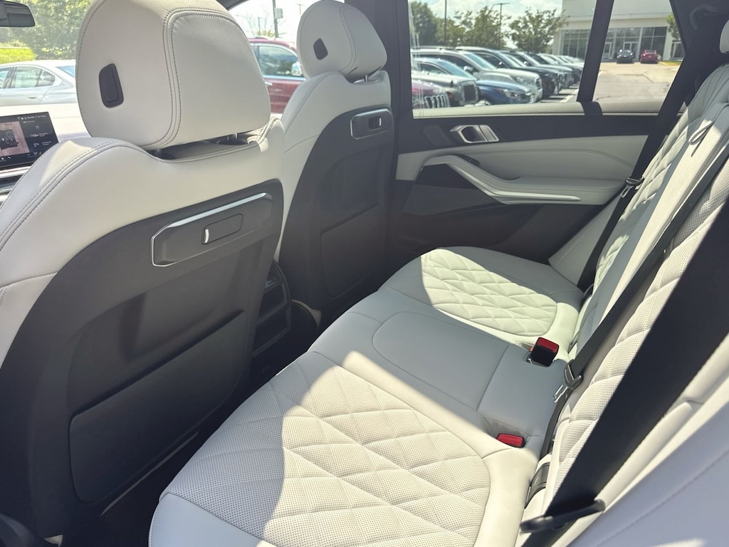 New 2026 BMW X5 xDrive40i SUV