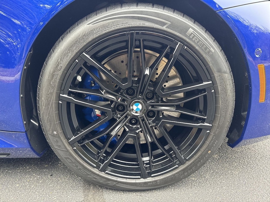 New 2026 BMW M5 Sedan