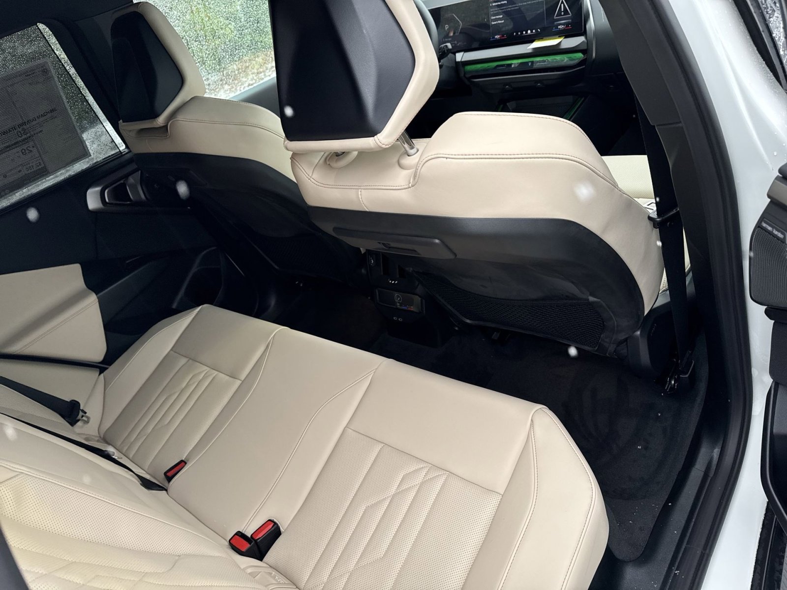2026 BMW X3 30 - Photo 31