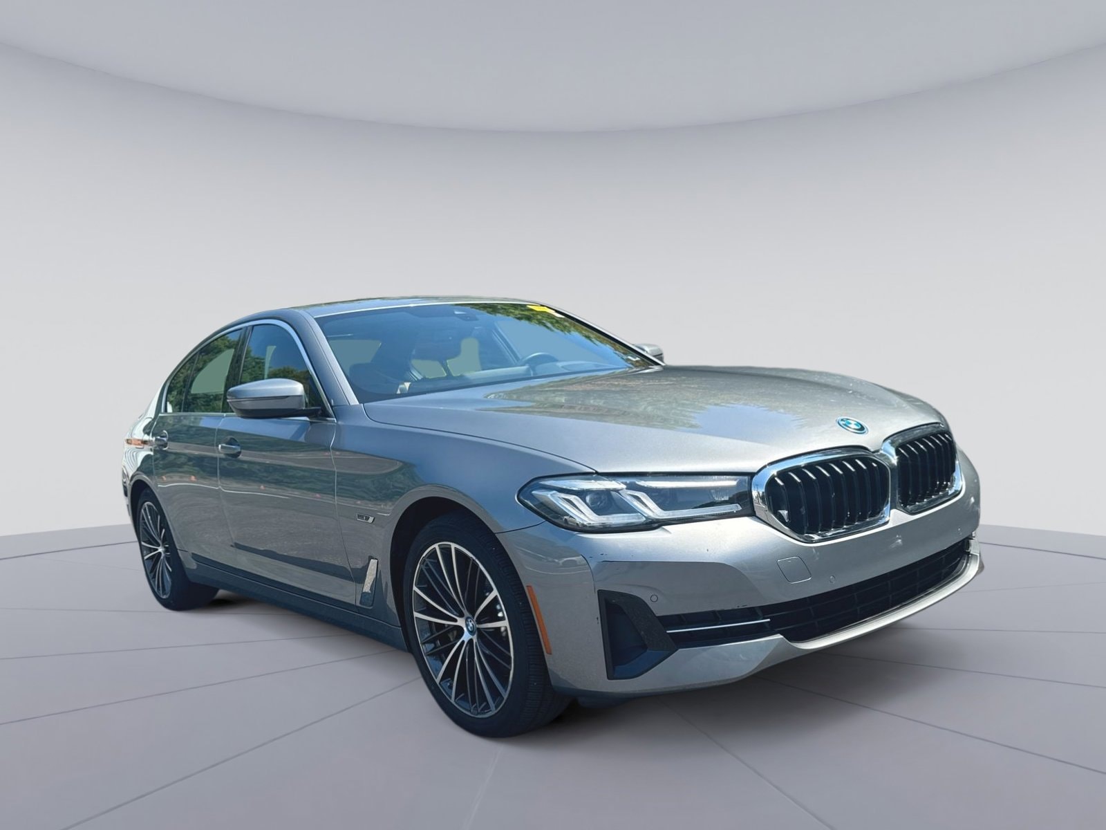 2023 BMW 5 Series 530e xDrive iPerformance Sedan's photo