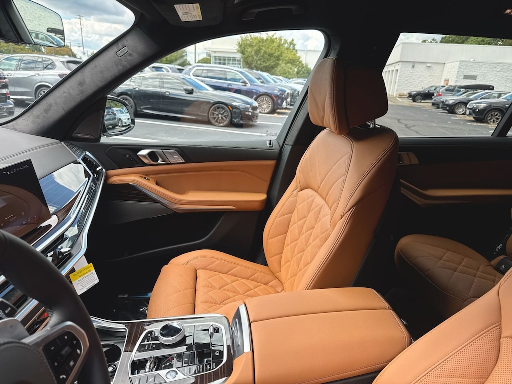 New 2027 BMW X7 xDrive40i SUV