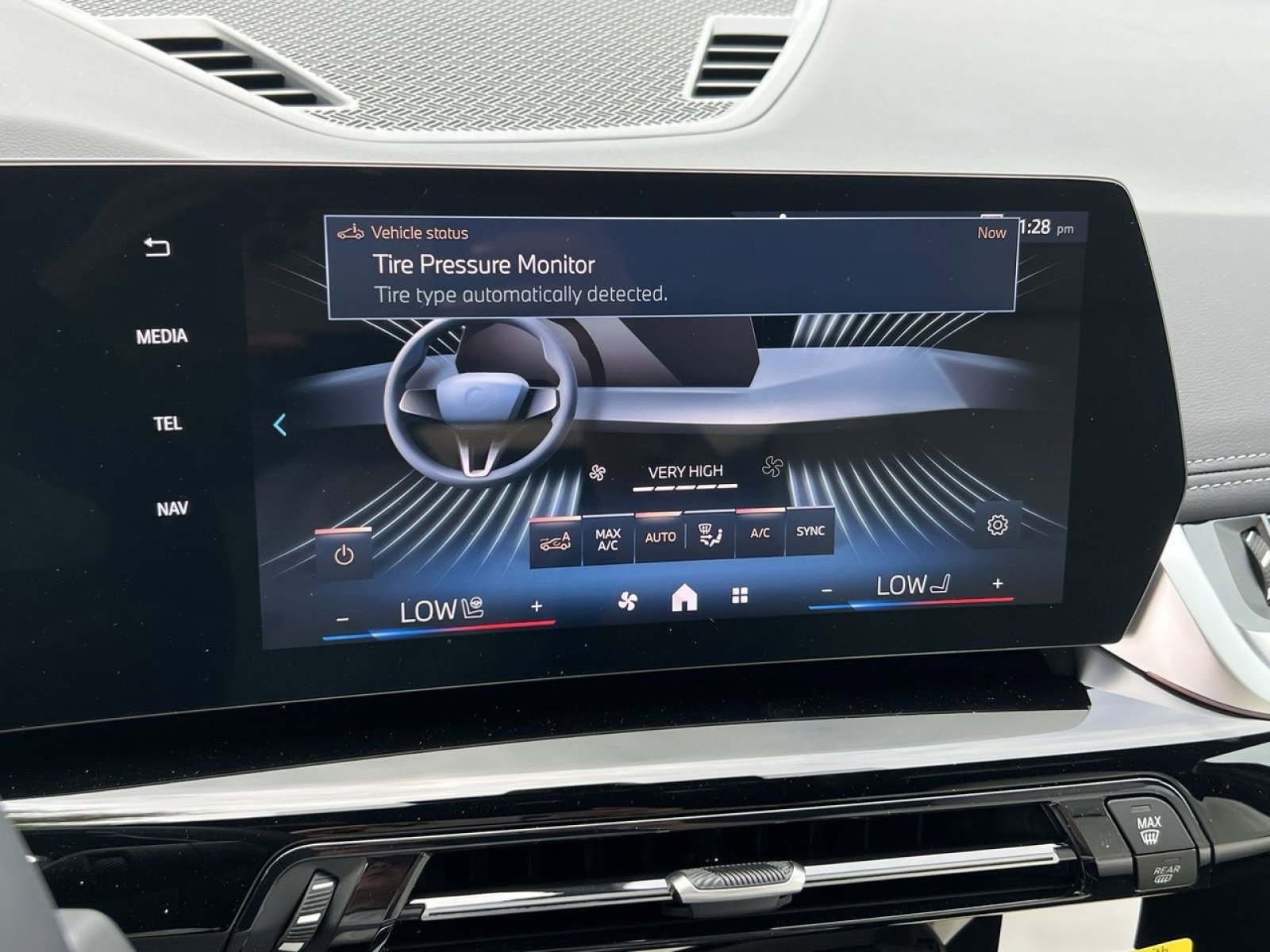 2026 BMW X1 XDrive28i - Photo 18