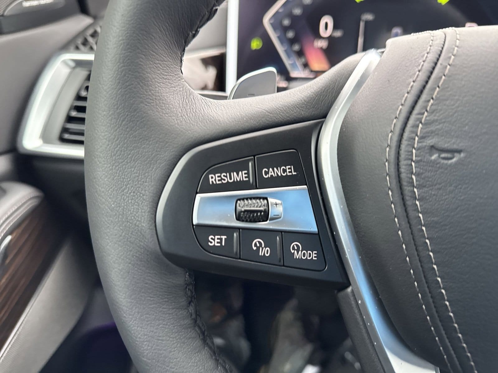 2026 BMW X5 40i - Photo 16