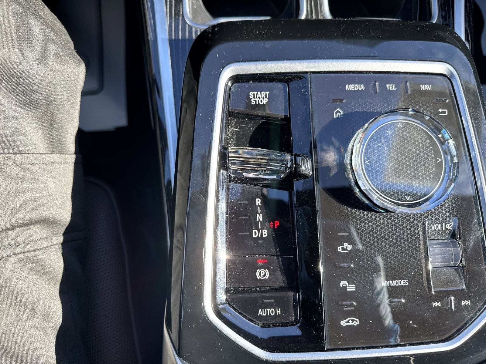 2025 BMW i7 60 - Photo 23