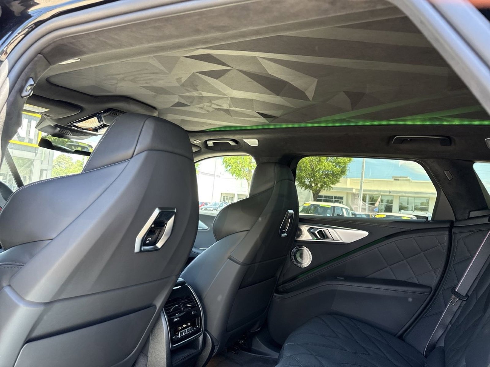 2026 BMW XM Base - Photo 22