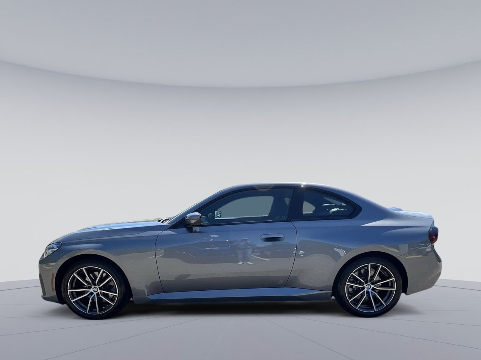 2025 BMW 2 Series 230i - Photo 6