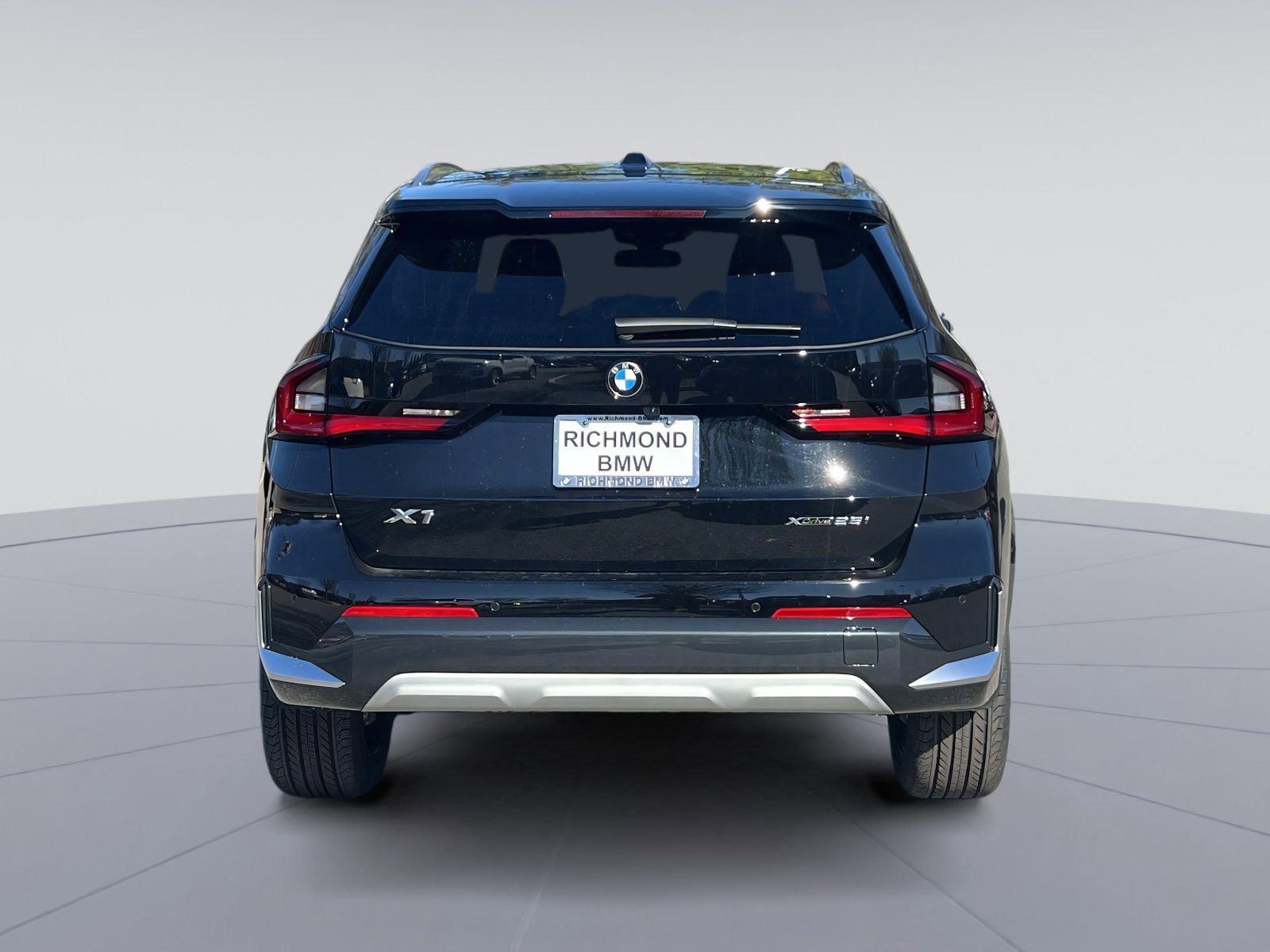2025 Bmw X1 XDrive28i photo 4
