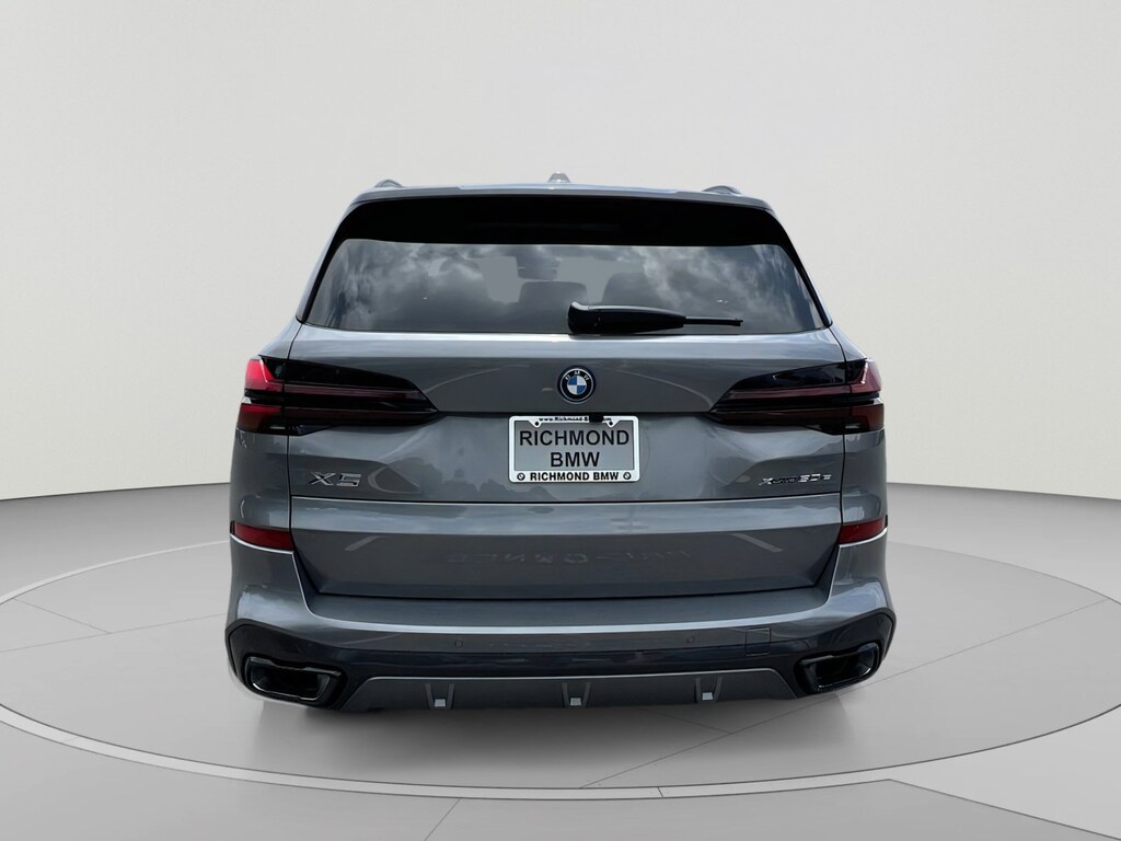 New 2026 BMW X5 PHEV xDrive50e SUV
