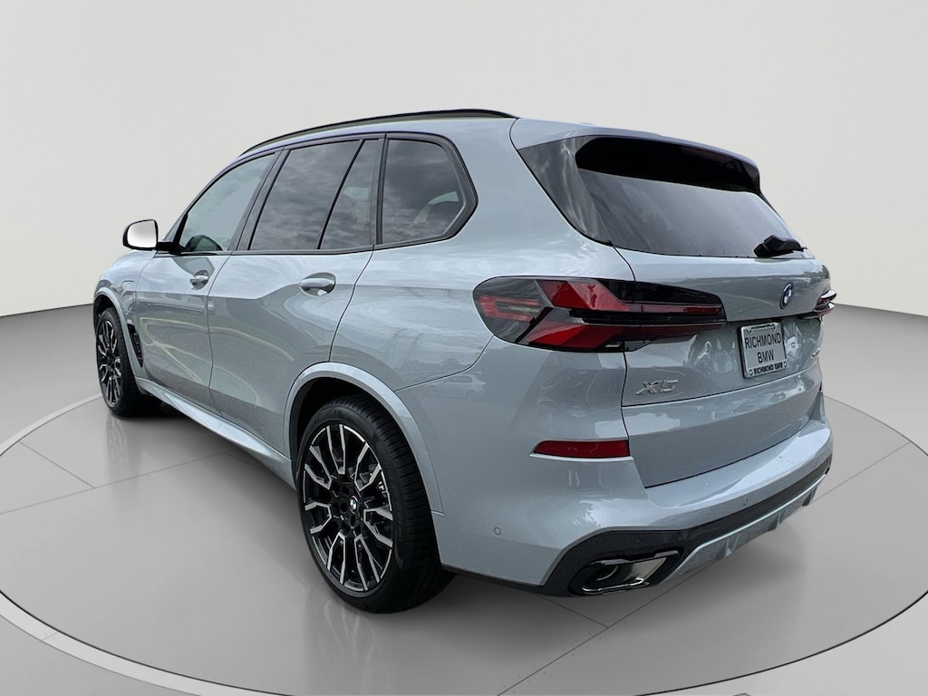 New 2026 BMW X5 PHEV xDrive50e SUV