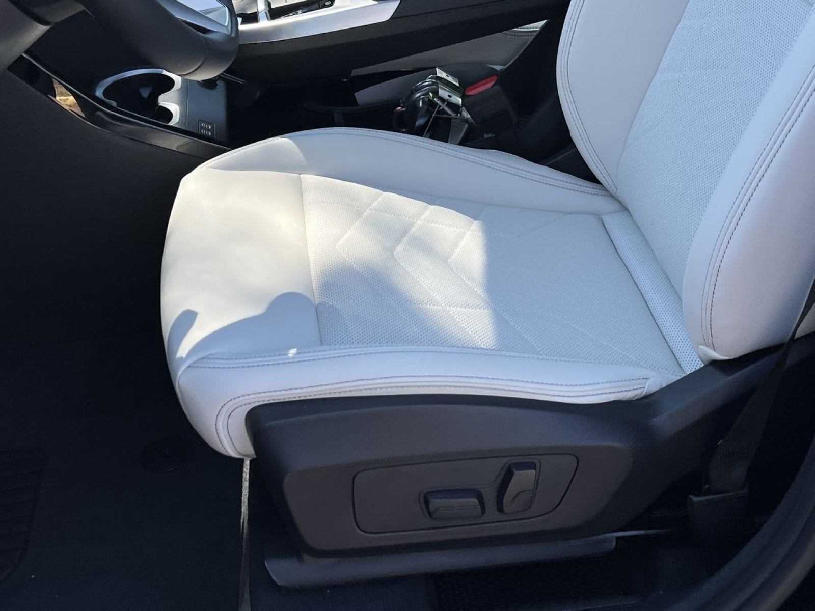 2026 BMW X1 28i - Photo 11