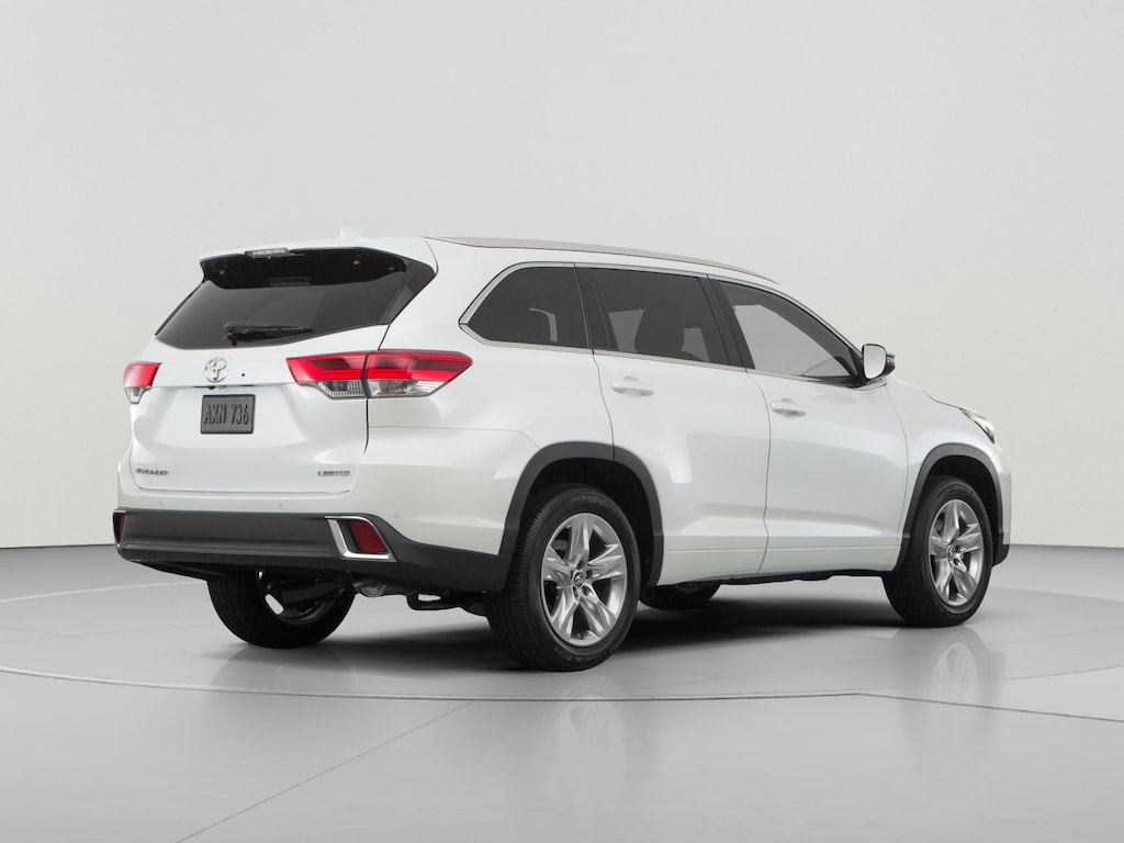 Used 2018 Toyota Highlander Limited V6 SUV
