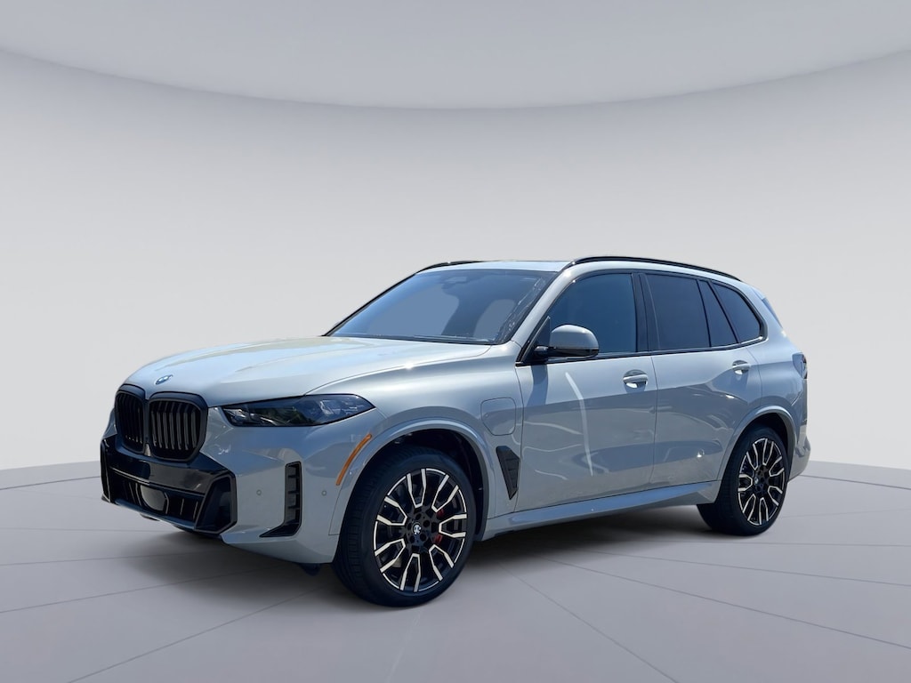 New 2026 BMW X5 PHEV xDrive50e SUV