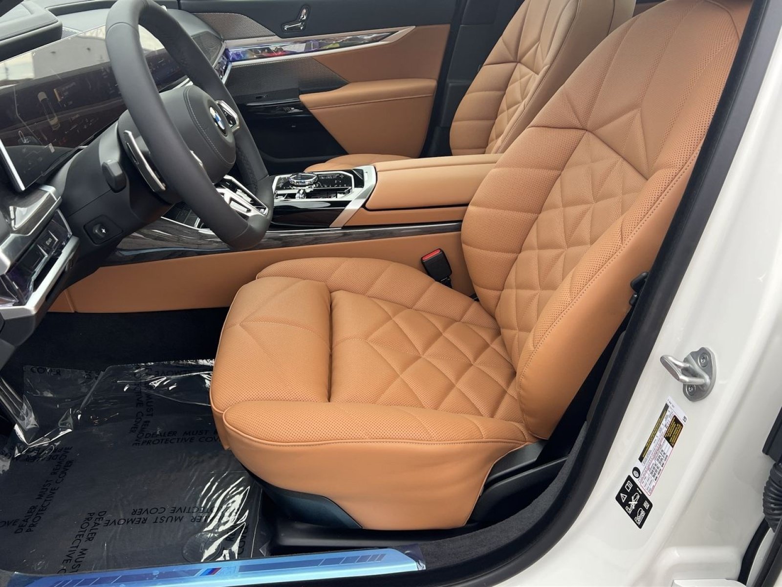 2026 BMW 7 Series 740i - Photo 10