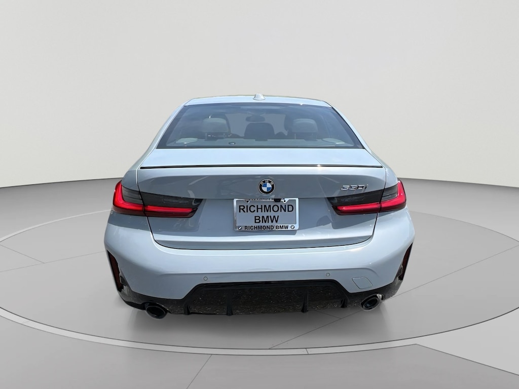 New 2026 BMW 330i Sedan