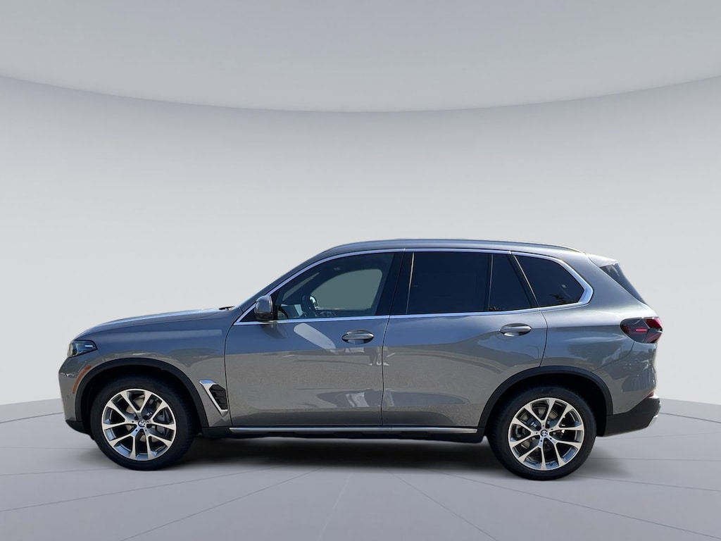 New 2026 BMW X5 xDrive40i SUV