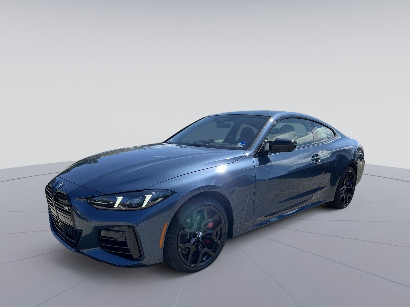 2026 BMW 4 Series M440i xDrive Coupe's photo