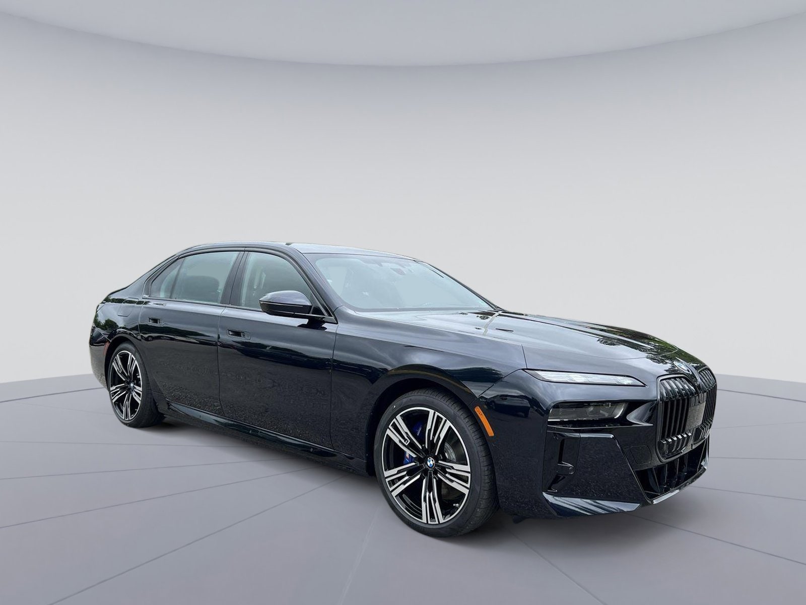 2025 BMW i7 50 - Photo 7