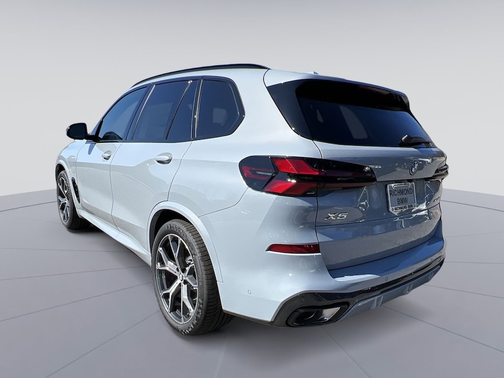 New 2026 BMW X5 PHEV xDrive50e SUV