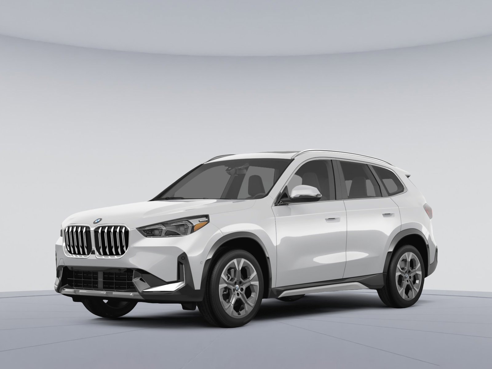 2026 BMW X1 28i's photo