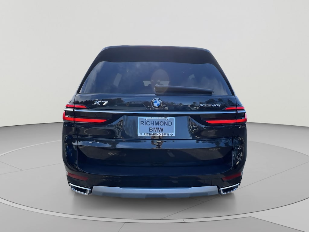 New 2026 BMW X7 xDrive40i SUV