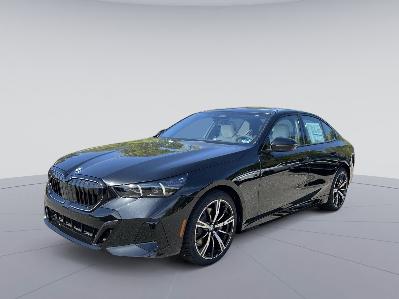 2026 BMW 5 Series 530i xDrive Sedan's photo