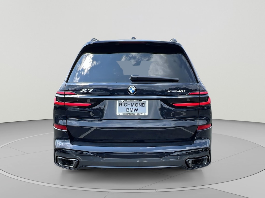 New 2027 BMW X7 xDrive40i SUV