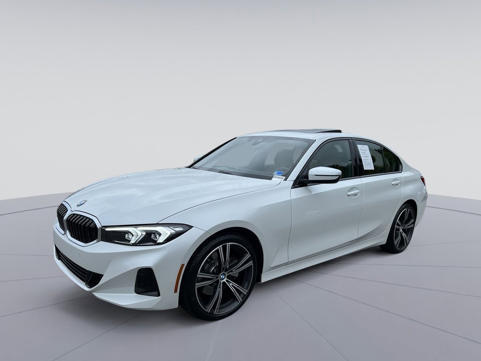 2023 BMW 3 Series 330i Sedan's photo